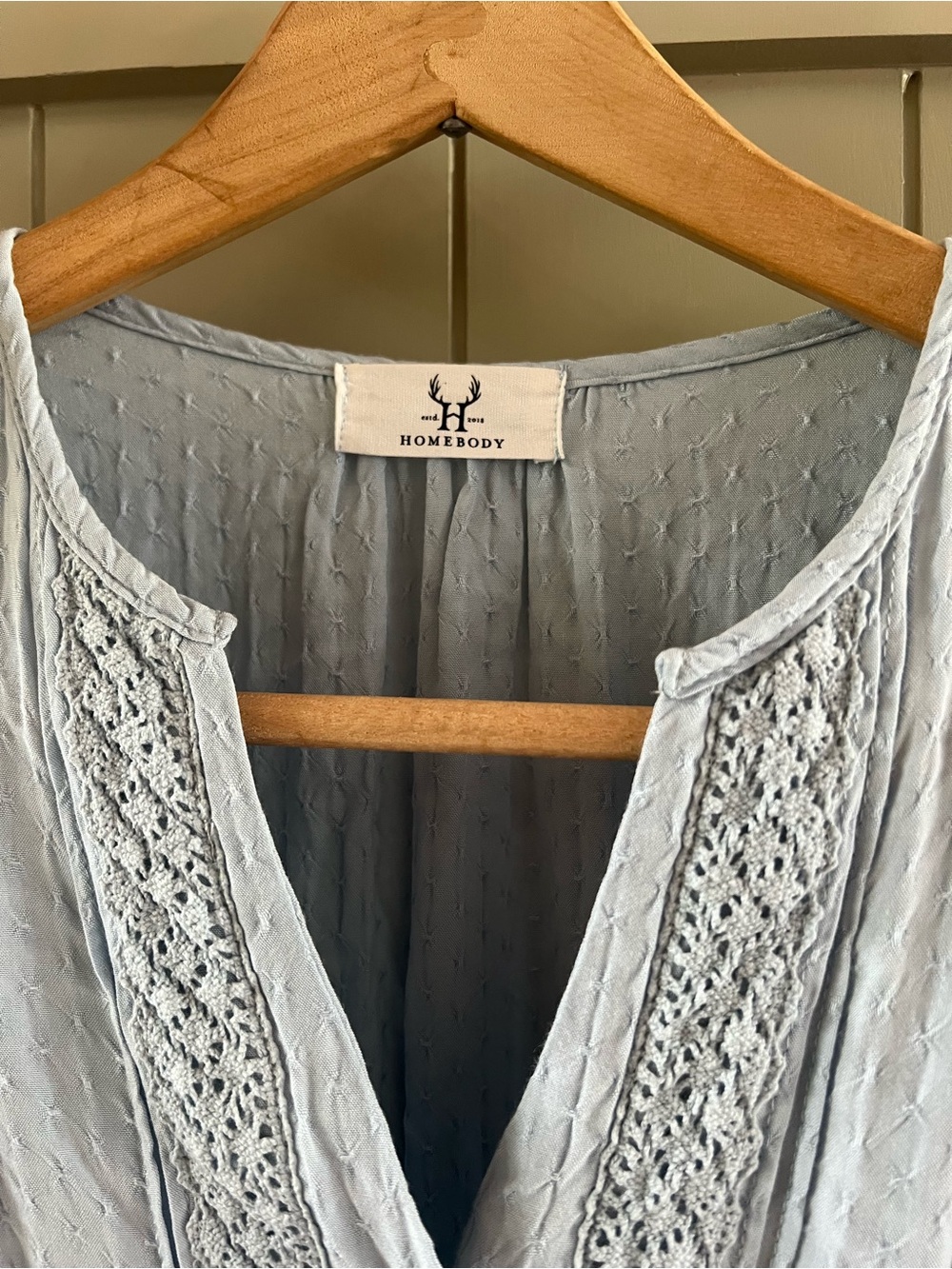 Light Blue Lace-Trim Short Sleeve Dress - Women's - Picture 2 of 3